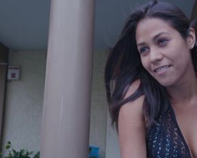 Natali Zegarra sex - Fumos (2019) Hot Bikini