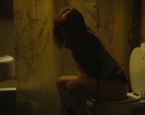 Sofía Gala Castiglione, etc - Franklin, historia de un billete (2022) Sexy Scene from the movie