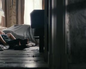 Franziska Machens nude - Lieber Kurt (2022). Sex on the floor and a nydity scene in the bathroom