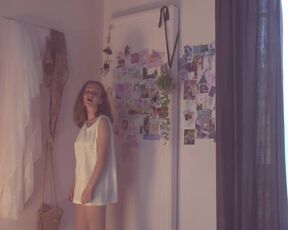 Valentine Arago nude - Juste une amie (2019) Topless Scene from the movie