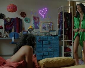 Cassandra James hot - Sort Of  (2022) s02-e02 after sex scene