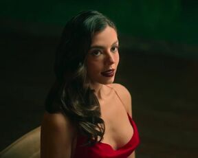 Giovanna Lancellotti naked, Louise D'Tuani, Camilla de Lucas nude - Burning Betrayal (2023)