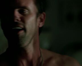 Embeth Davidtz, Kate Beckinsale, Lara Phillips – Fragments (Winged Creatures) (2008) Sexy Scenes