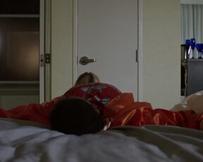 Embeth Davidtz, Kate Beckinsale, Lara Phillips – Fragments (Winged Creatures) (2008) Sexy Scenes