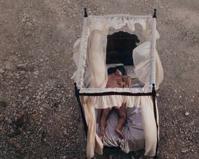 Megan Montaner nude - 30 Coins (30 Monedas) s02e02 (2023) CloseUp Sex Short Scene