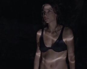 Jennifer Lawren nude, Saida Benza sex, Isa Feliu naked - Heart (2023)