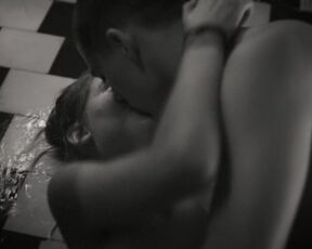 Angelika Paszkowska - Serce do walki (2012) Nude Movie Scene