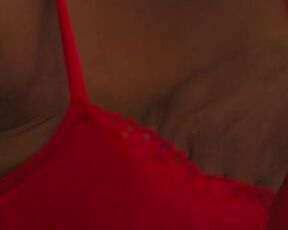 Sasha Compère hot - Little America s02e02 (2022) Dressing Room Video