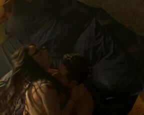 Danae Reynaud, Tamara Yazbek, Zuria Vega, Juanita Arias - Casando a mi Ex (2023) hottest scenes