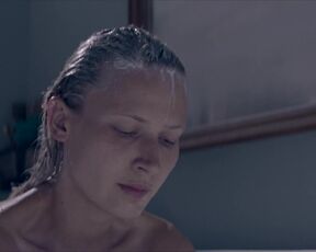 Agnieszka Zulewska – Chemia (2015) Naked Celebs