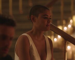 Jordan Alexander, Alexandra Chelaru, Emily Alyn Lind - Gossip Girl (2022) s02-e01,02