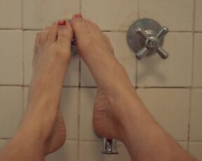 Trash THriller Scenes. Hot Edy Modica - In the Flesh (2022)