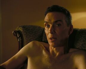 Florence Pugh nude - Oppenheimer (2023)