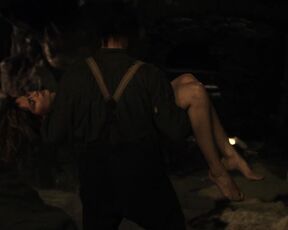 Laetitia Casta - La Jeune fille et les loups (2008) nude scene