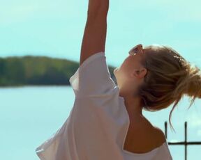 Lucie Vondrácková - Hotel Limbo (2020) Nude Scene