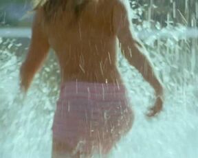 Lucie Vondrácková - Hotel Limbo (2020) Nude Scene
