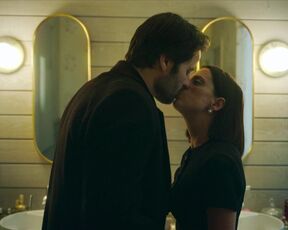 Carla Campra nude, Macarena Gómez sex scene - Holy Family (2023)