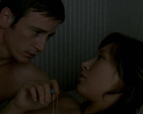 Laura Smet - La demoiselle d'honneur (2004) nude scenes