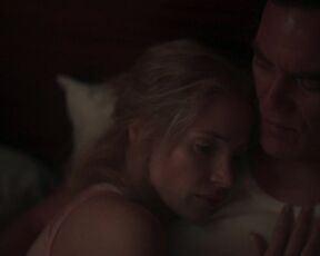 Jessica Chastain sexy - George & Tammy s01e03 (2022)