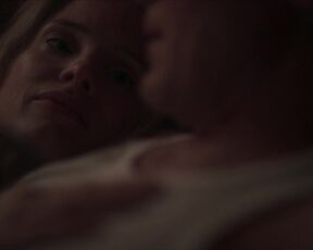 Jessica Chastain sexy - George & Tammy s01e03 (2022)