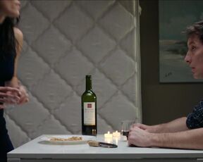 Eve Duranceau - Le roi du matelas (2018) Sexy Video