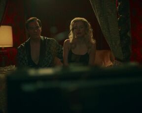 Jessica Chastain - George & Tammy s01e02 (2022) Hot Video