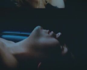 Luise Emilie Tschersich, Nicola-Rabea Langrzik - Blutige Anfanger (2022) s04e09