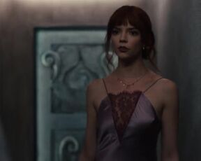 Anya Taylor-Joy - The Menu (2022) Hot Thriller Scene