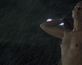 Tara Fitzgerald - I Capture The Castle (2003) naked movie scene
