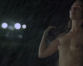 Tara Fitzgerald - I Capture The Castle (2003) naked movie scene