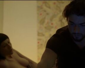 Sophie Pfennigstorf, Adèle Wismes etc nudes - Sopravvissuti  (2022) s01-e05,07,12 topless & hot scenes