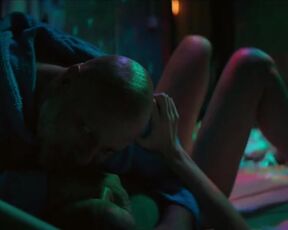 Giulia Maenza, Selene Caramazza, Anastasia Doaga - The Bad Guy (2022) s01e04