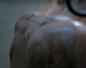 Lovi Poe sexy - The Escort (2016) all hot scenes