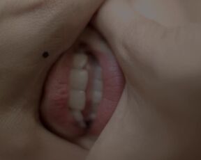 Veronica Abarca topless - Lenguas Romance (2018) Hot Scene from the movie