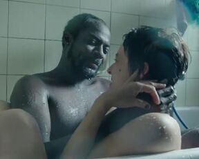 Linda Olsansky nude - What You Don’t Know About Me (Quello che non sai di me) (2019) Topless Movie Scene