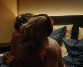 ChrisTine Urspruch hot - Einspruch, Schatz s01e01 (2023)