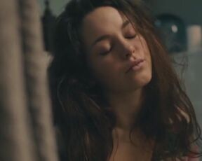 Katharina Schüttler, Tijan Marei - Ellas Baby (2017) hot nude & pregnant scene