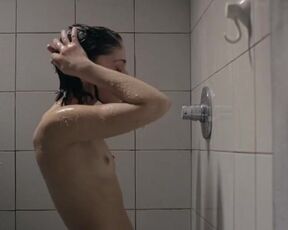 Daphne Scoccia topless, etc - Fiore (2016)