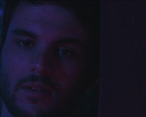 Júlia Molins naked - I Never (2018) sex scene | voyeurism