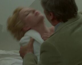 Carole Laure, Marie Dubois nude - La menace (1977) retro erotic