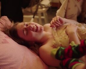 Amy Deasismont topless - Gösta s01e06 (2019)