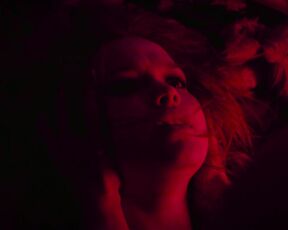 Emilia Schüle, Johanna Polley, Katharina Behrens - Es war einmal Indianerland (2017) lusty scenes