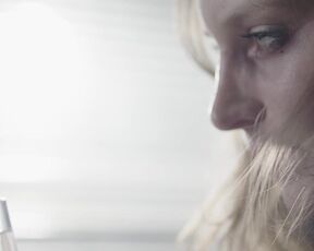 Ronja Peters nude - Ketapan s01e01 (2017)