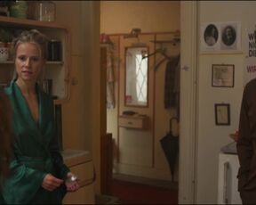 Marcela Nistor, Susanne Bormann nude - Die Reise mit Vater (2016)