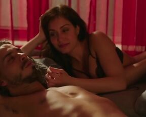 Masturabtion and Sex Scenes with Manal Issa, Hiba Abouk nude - Malek (2019)
