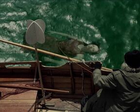 MERAMAID NUDE SCENE - Eva Dewaele - Marmorera (2007)