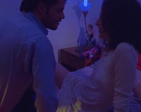 Nana Yazbek - Primeiro Andar (2016) hot scenes