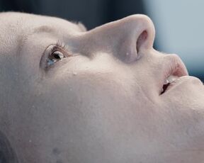 Alice Dwyer, etc - Herr und Frau Bulle s01e01 (2018)