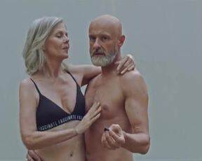 Katarzyna Butowtt nude sex - Jezioro slone (2022)