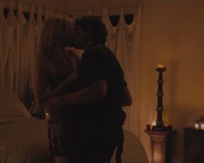 Amanda Fuller, Lauren Schneider nuden - Red White and Blue (2010)